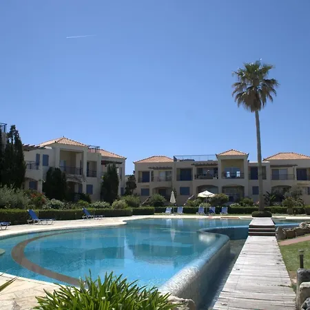 Cassiopeia 2-bedroom Lower On The With Pool * Chania (Crete)